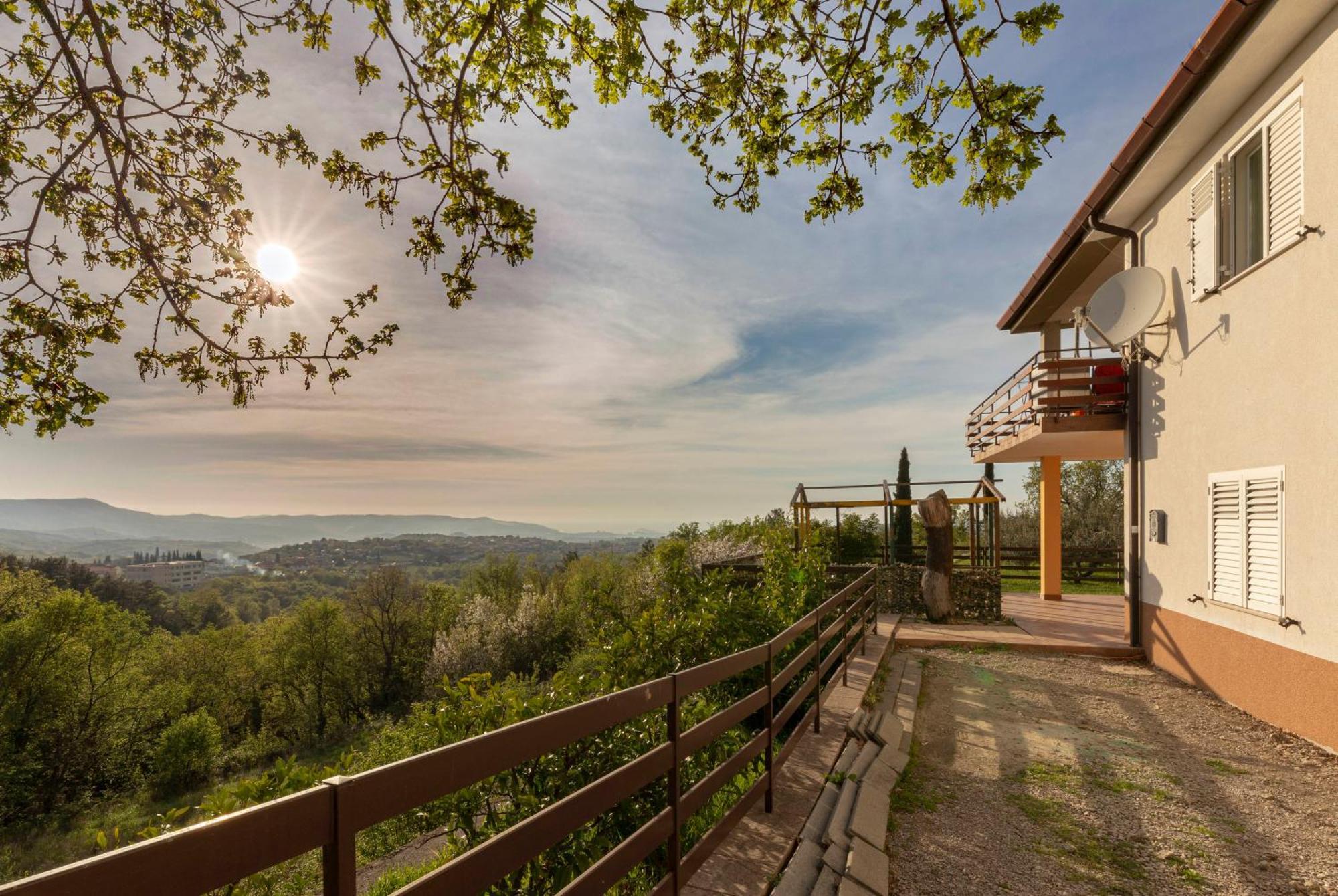 Apartments Souranded By Forest With Sea View 科佩尔 外观 照片